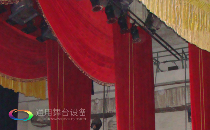 提升舞臺美感設計、增強舞臺透視！寬幅平紋細布橫側阻燃幕布